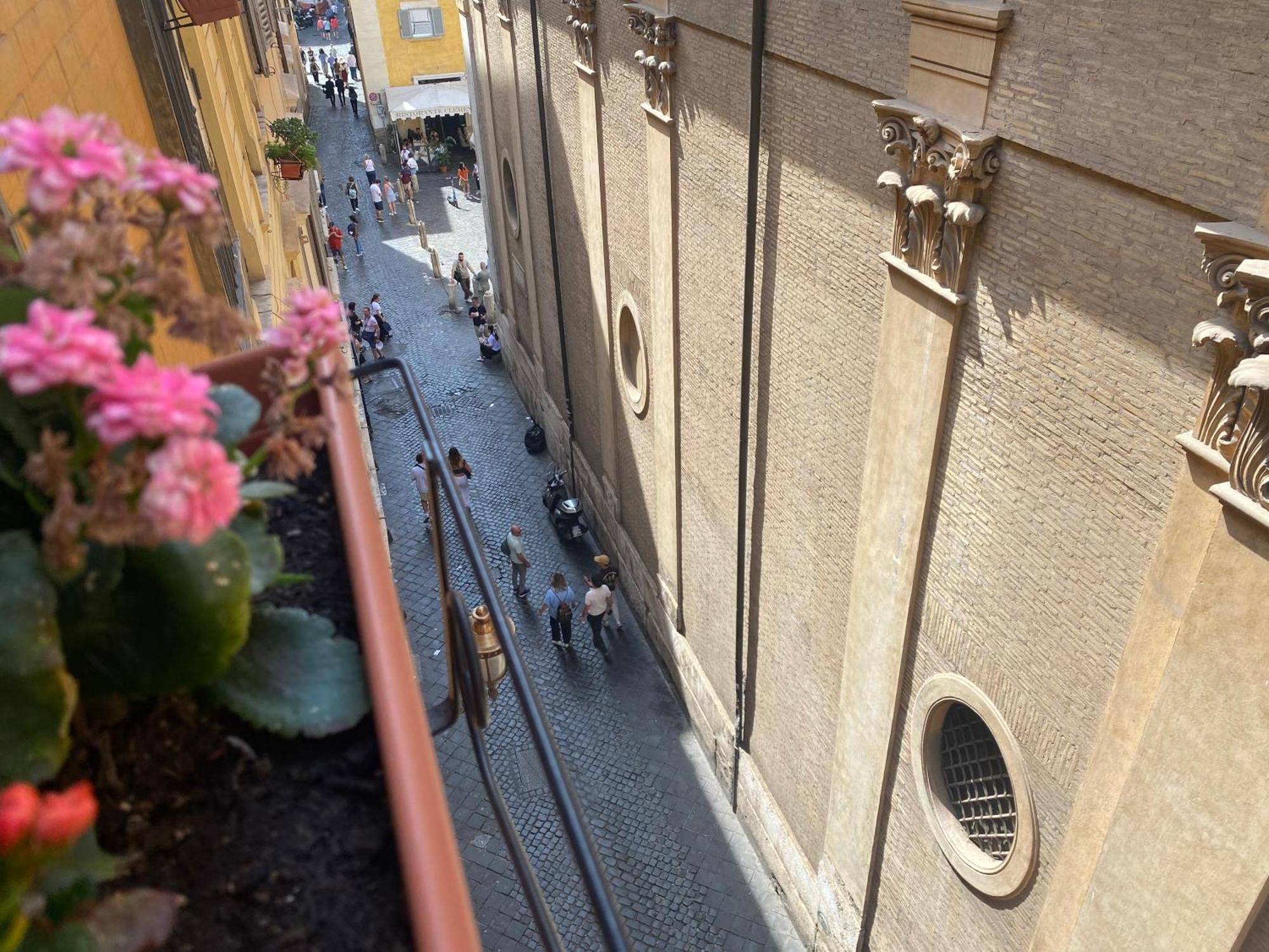 Pantheon Eleven Roma Exterior foto